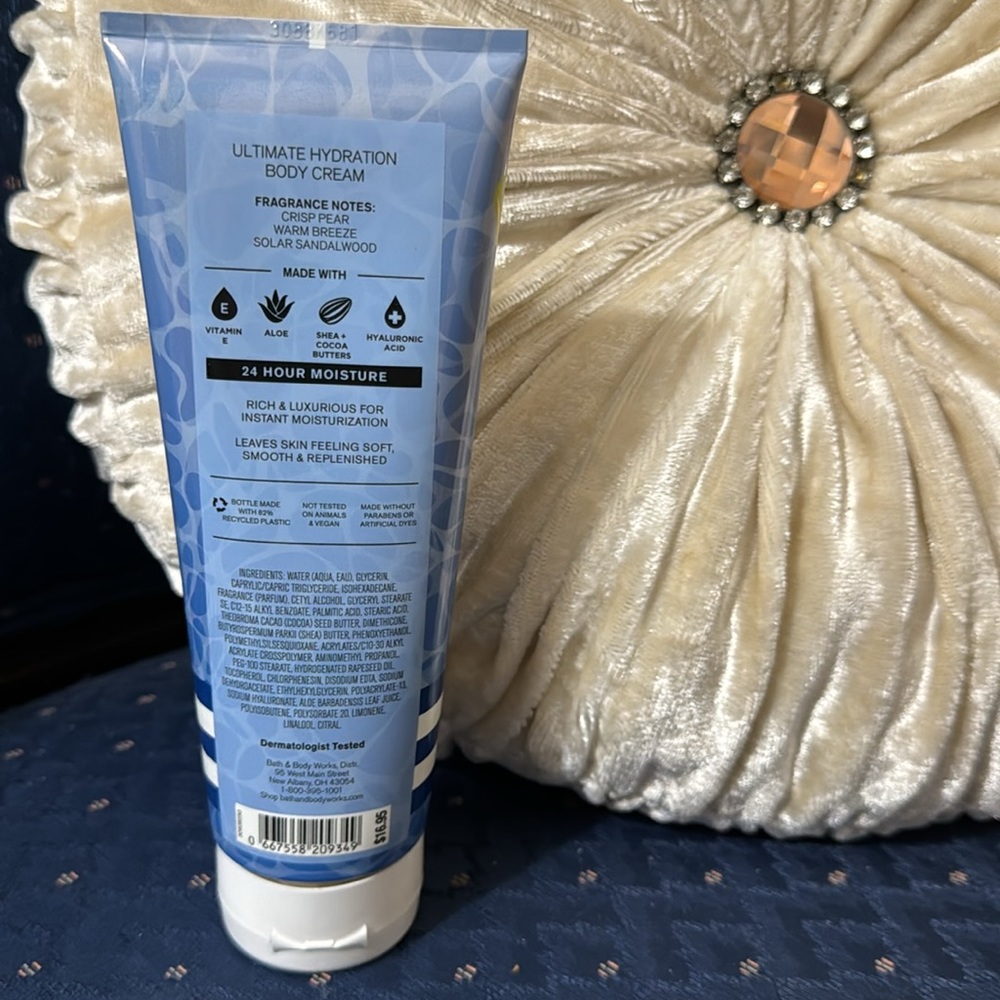 BATH & BODY WORKS SET. . . POOL SIDE CABANA SCENT - Picture 4 of 4